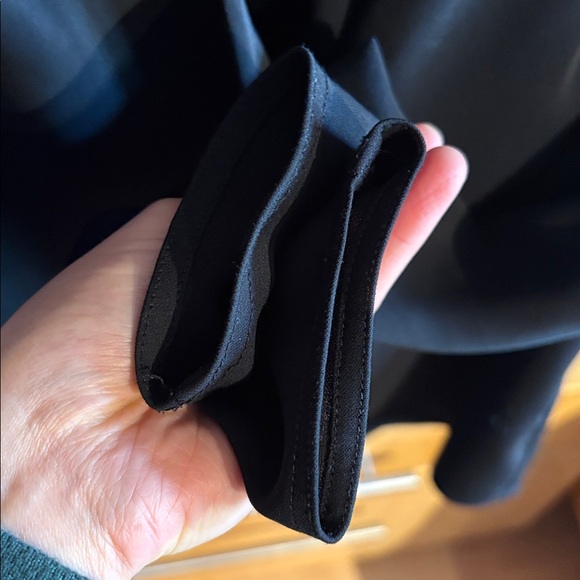 Babaton Black Blouse XS - Picture 7 of 7